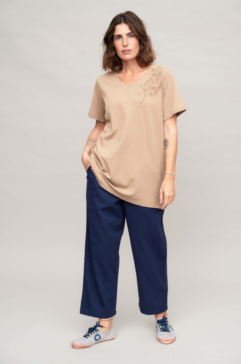 חולצת Savannah - Embrosa - Image 3